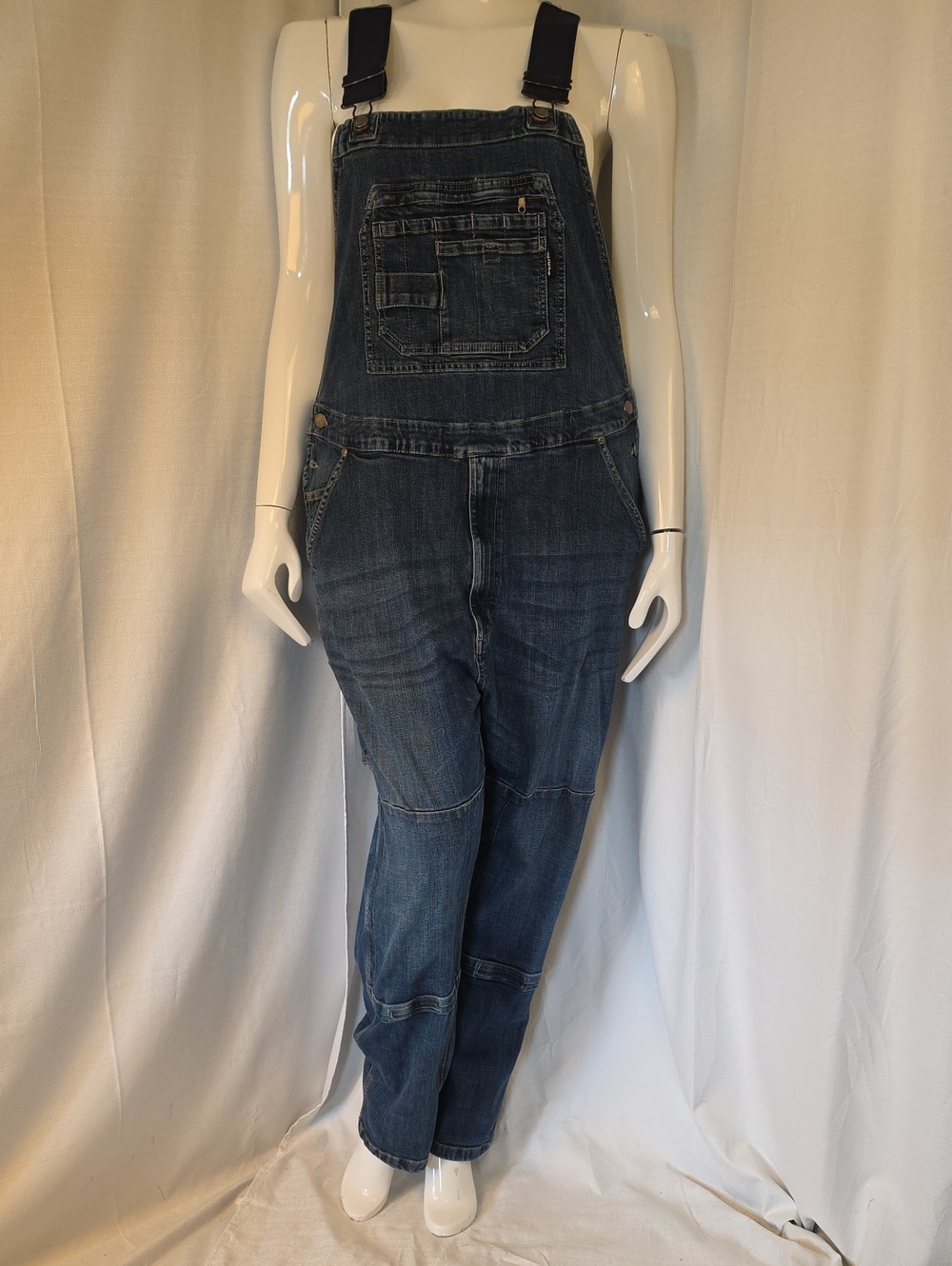 Berne Classic Comfortable 95% Cotton Blue Denim Overalls Size 42